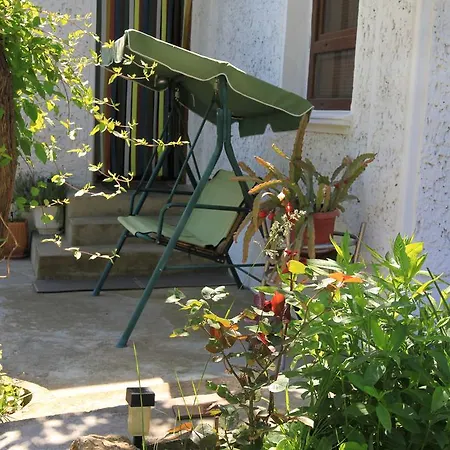 Enyo House Pensiune Slivovitsa